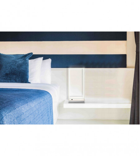 Lampa stołowa Fenix Slim LED 30W - piękno prostej formy geometrycznej