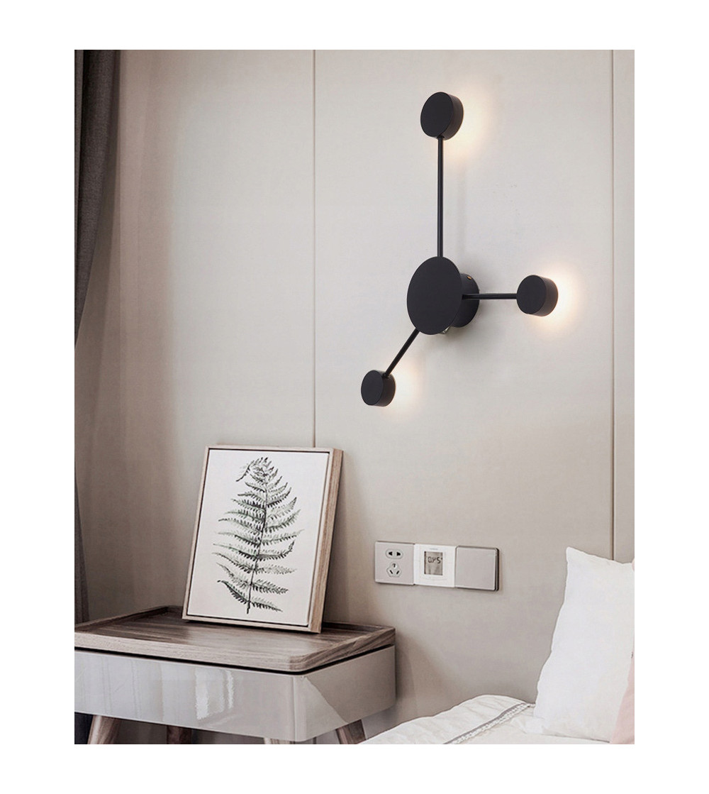 Panama Y ozdobny kinkiet LED z okrągłą bazą i trzema punktami światła 9W