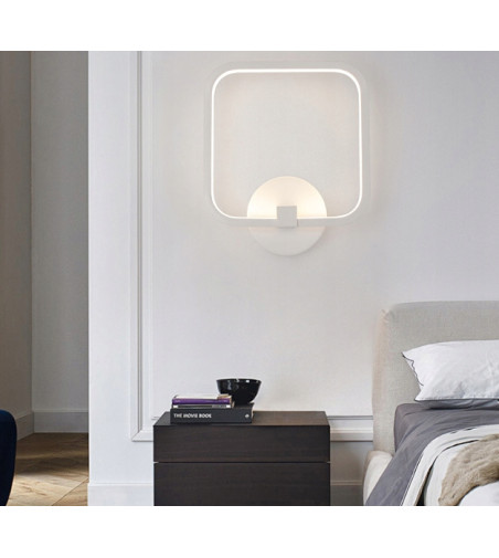 FABIO - Kwadratowy kinkiet LED 20cm  w futurystycznym wykonaniu