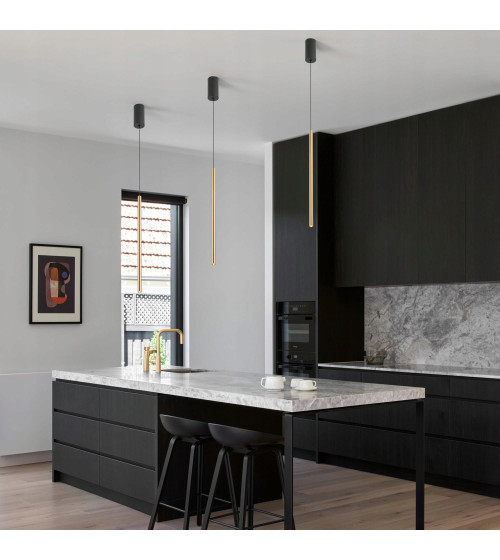 NANO SLIM 1 czarno‑złota lampa wisząca LED nad stół | Pionowa tuba do jadalni