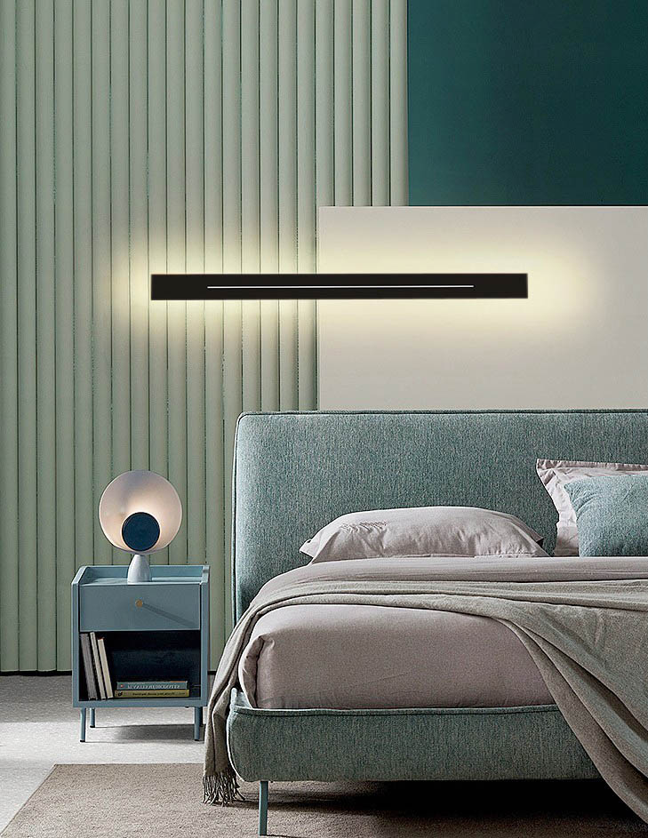 Lampa kinkiet Wobako Line Gap nad łóżko - nowoczene rozwiązanie oświetleniowe